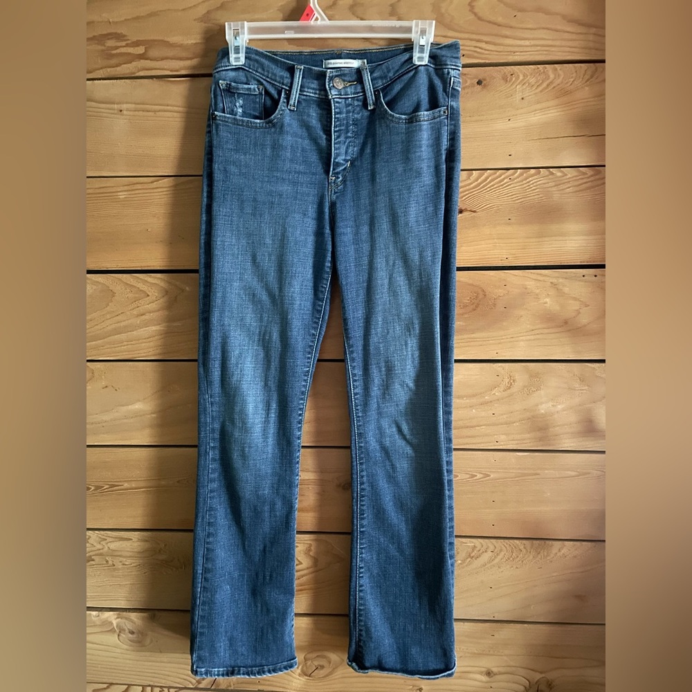 Levi bootcut jeans